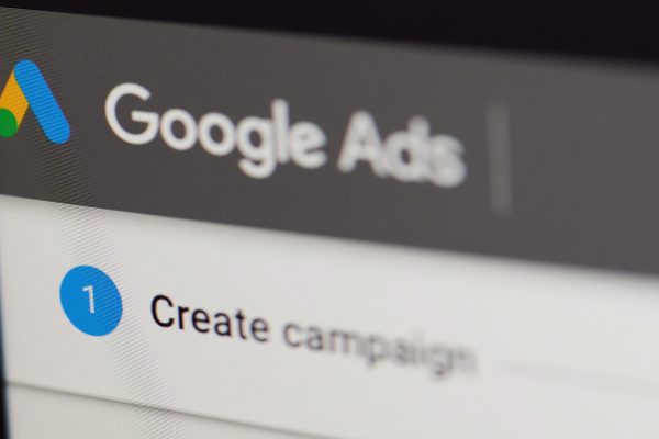 Google Ads fixing Discovery campaign technical issue