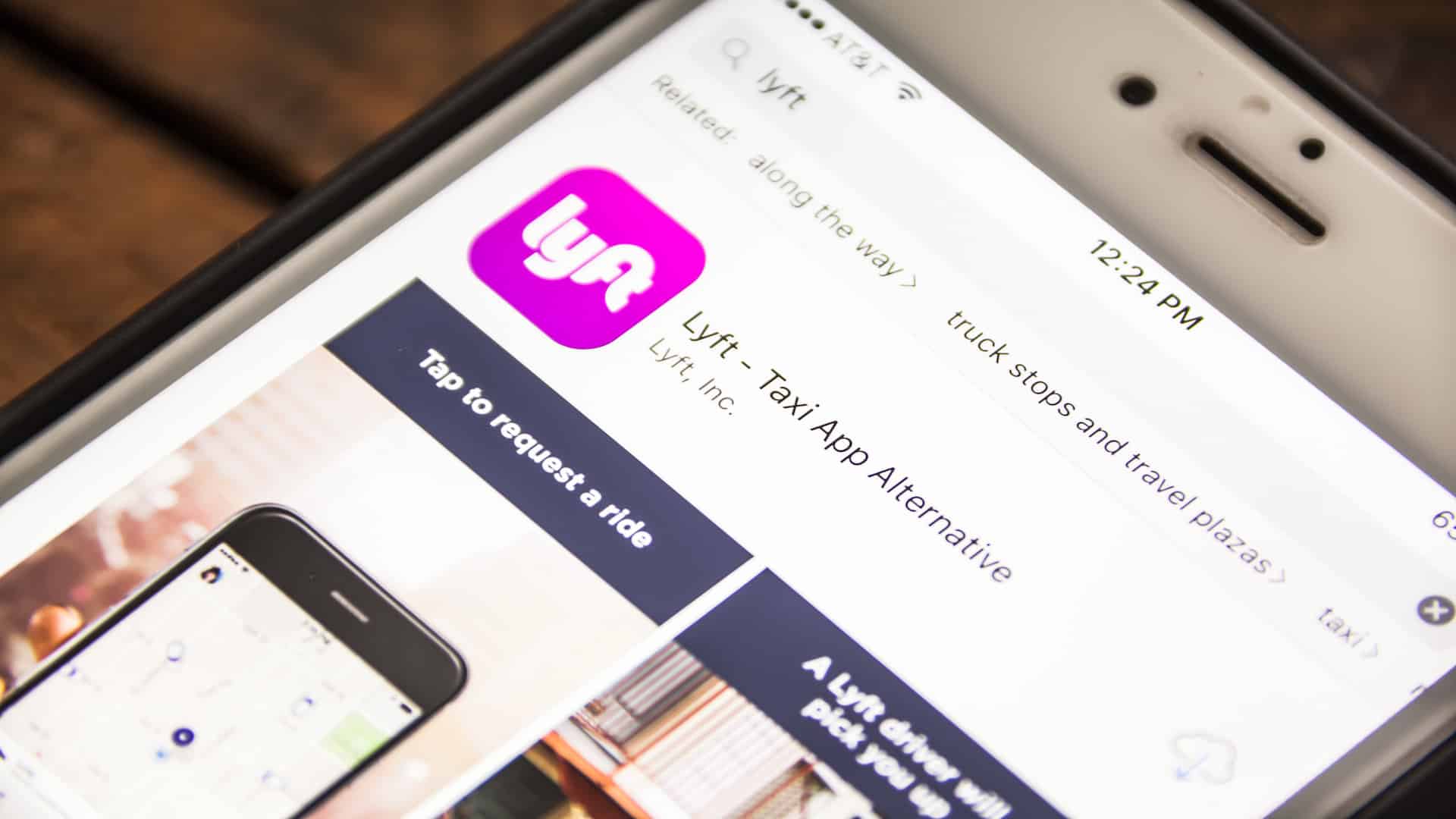Lyft starts serving ads on its app