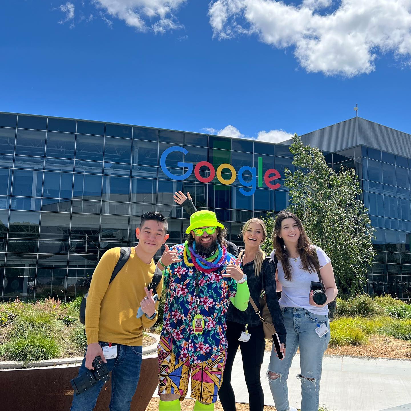 iJustine at Google with Peter The Greeter
